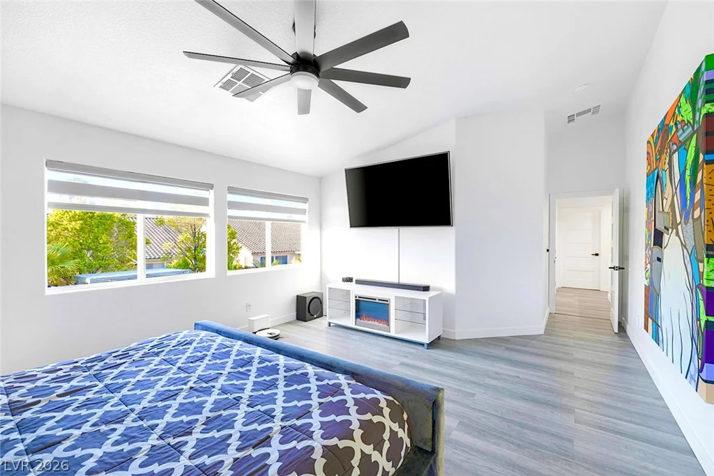 5456 Digne, Las Vegas, NV 89141