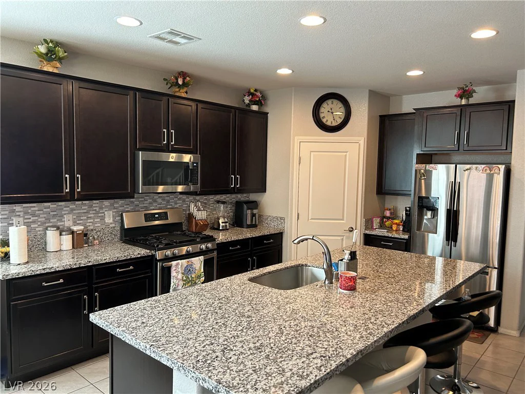 829 Condor Creek, North Las Vegas, NV 89084