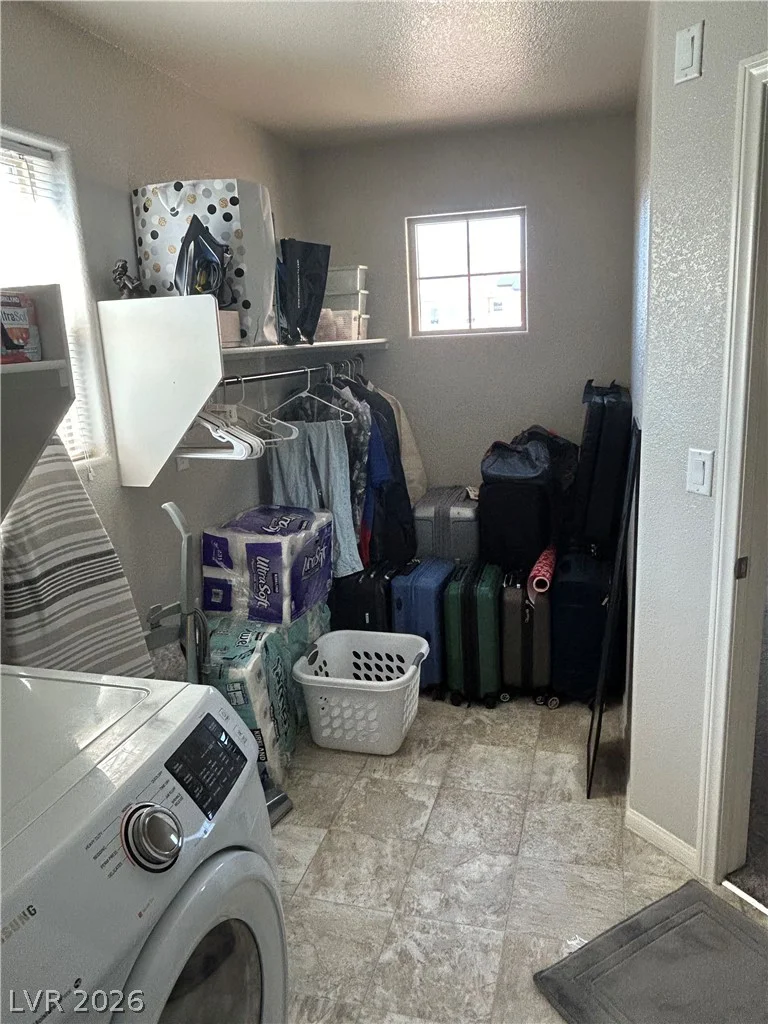 829 Condor Creek, North Las Vegas, NV 89084