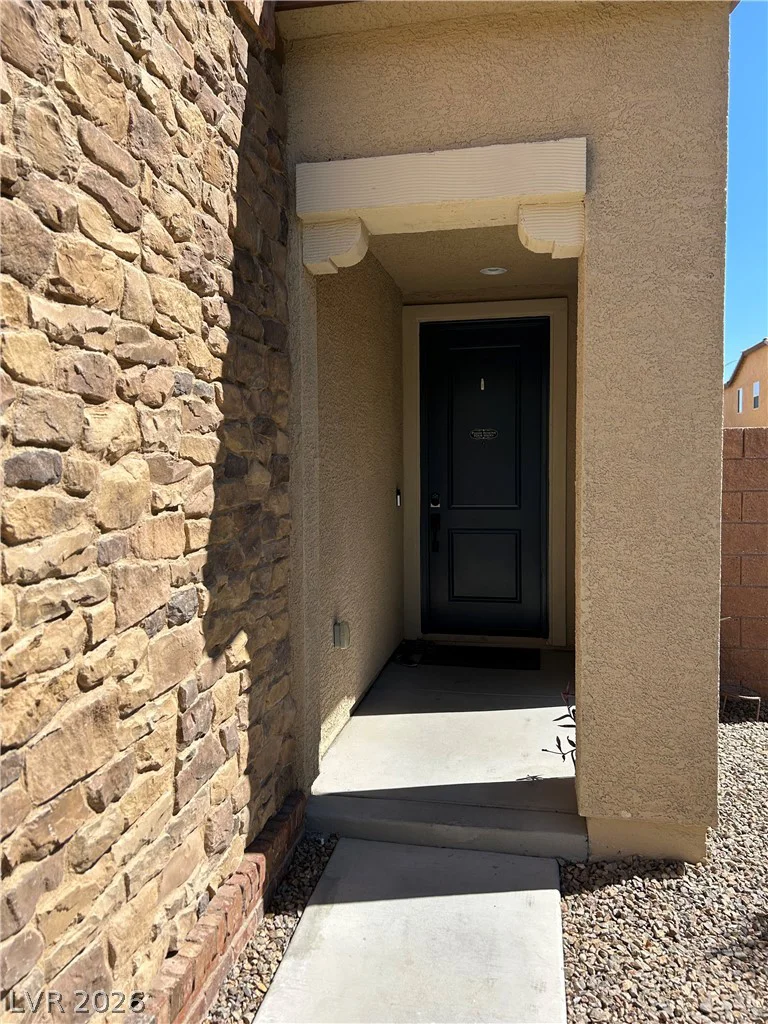 829 Condor Creek, North Las Vegas, NV 89084