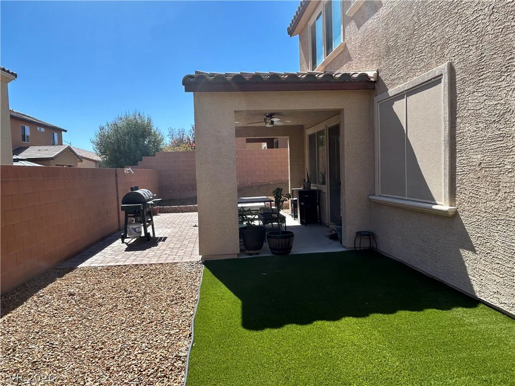 829 Condor Creek, North Las Vegas, NV 89084