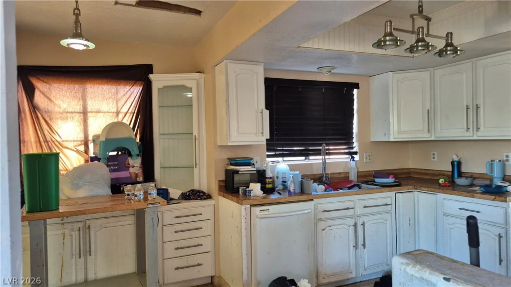 1091 Amarillo, Pahrump, NV 89048