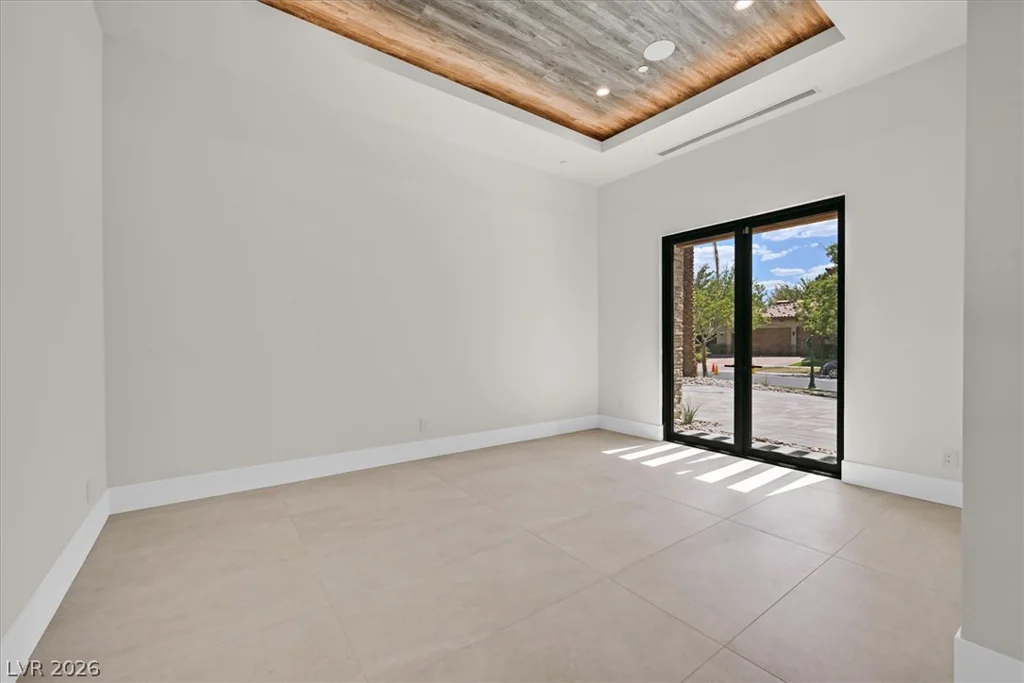 34 Vintage Canyon, Las Vegas, NV 89141