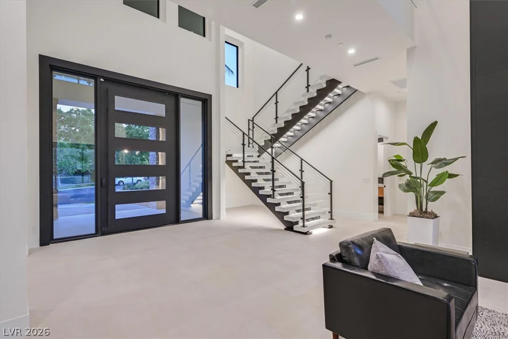 34 Vintage Canyon, Las Vegas, NV 89141