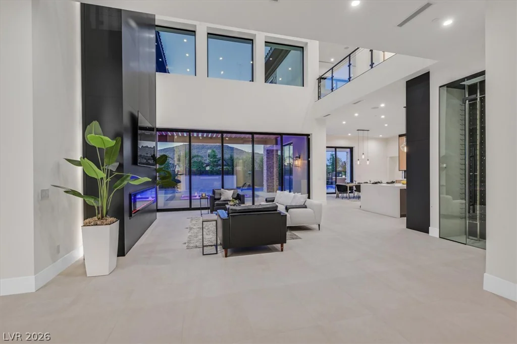34 Vintage Canyon, Las Vegas, NV 89141