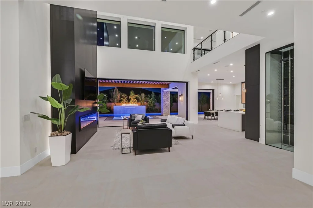 34 Vintage Canyon, Las Vegas, NV 89141