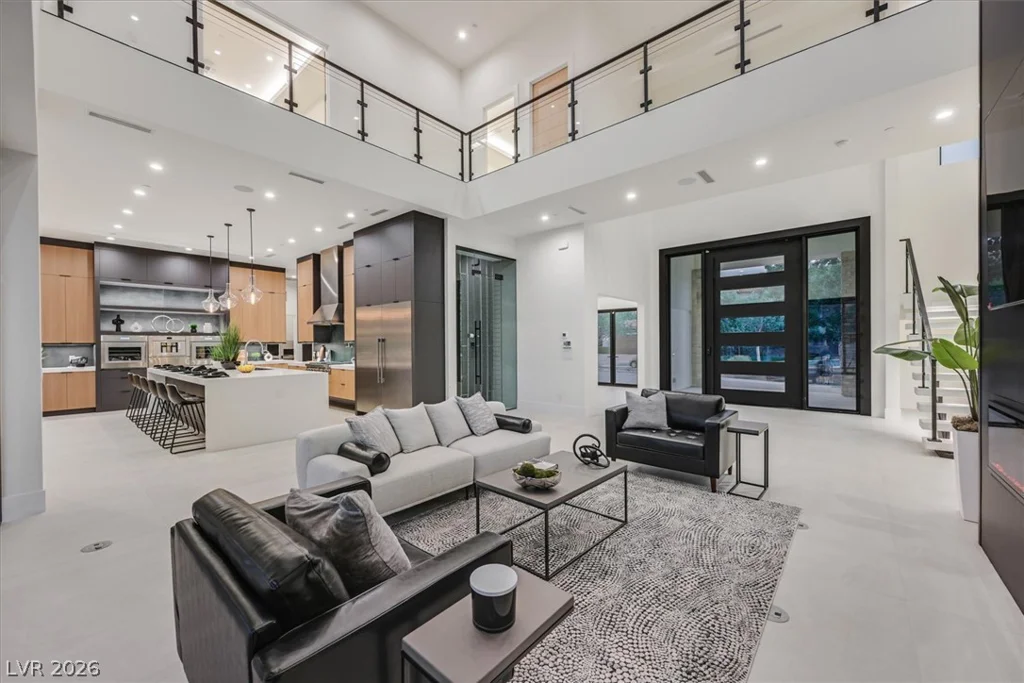 34 Vintage Canyon, Las Vegas, NV 89141