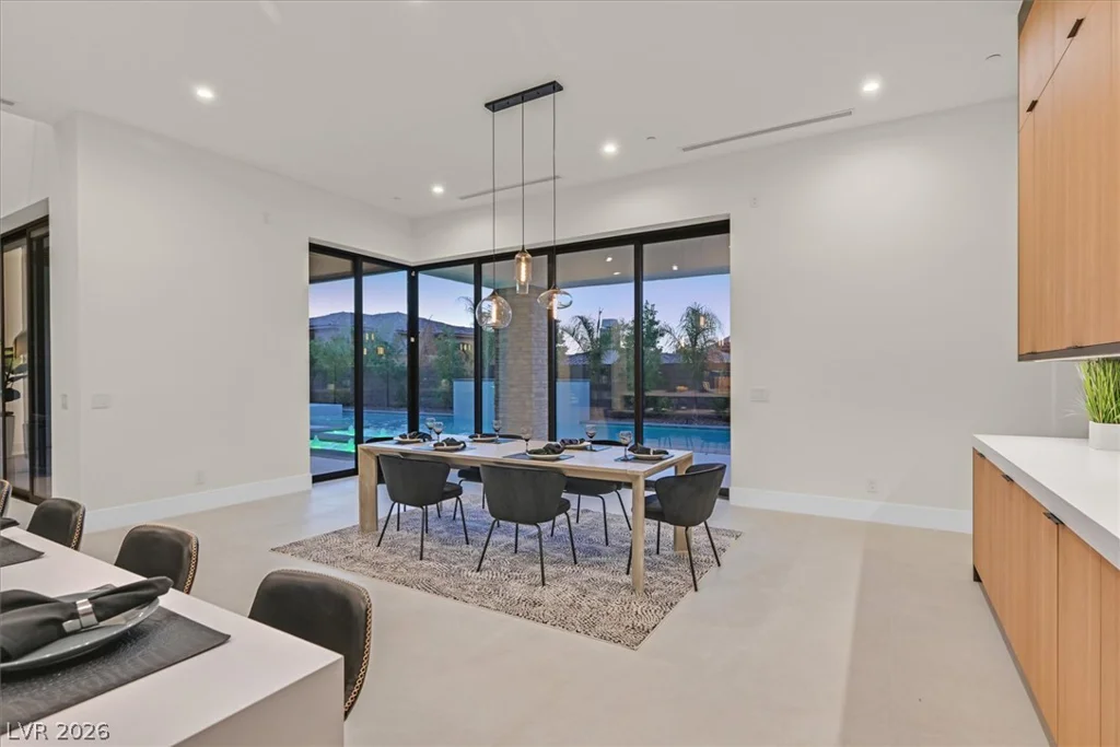 34 Vintage Canyon, Las Vegas, NV 89141