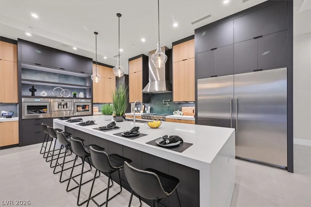 34 Vintage Canyon, Las Vegas, NV 89141