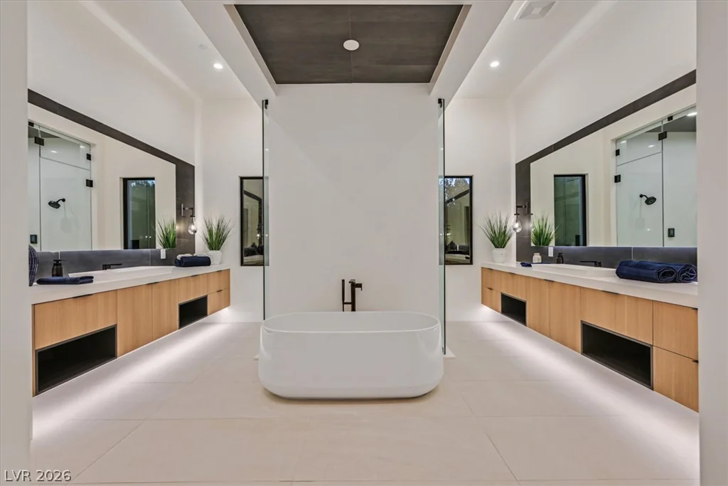 34 Vintage Canyon, Las Vegas, NV 89141