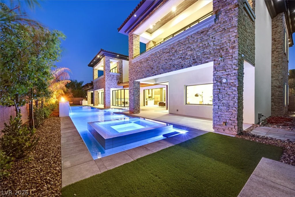 34 Vintage Canyon, Las Vegas, NV 89141