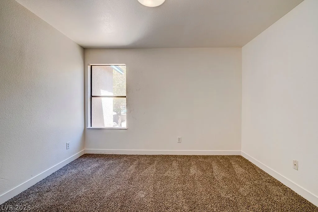 5121 Lindell, Las Vegas, NV 89118