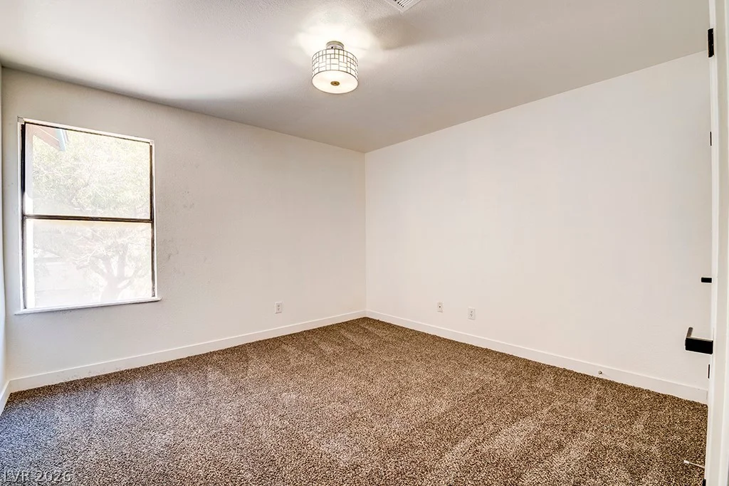 5121 Lindell, Las Vegas, NV 89118