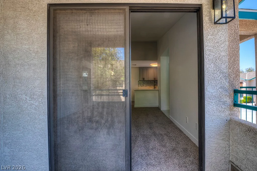 5121 Lindell, Las Vegas, NV 89118