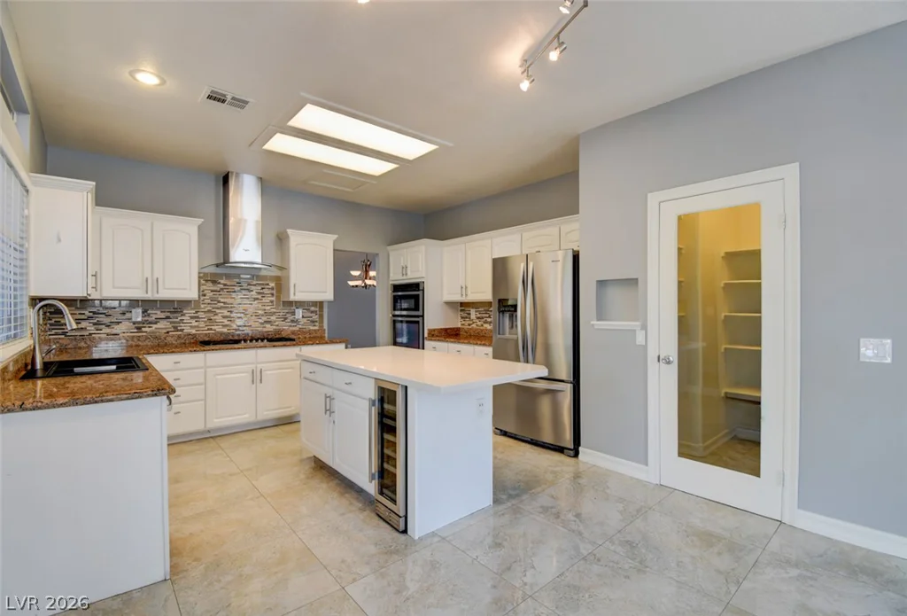 994 Upper Meadows, Henderson, NV 89052