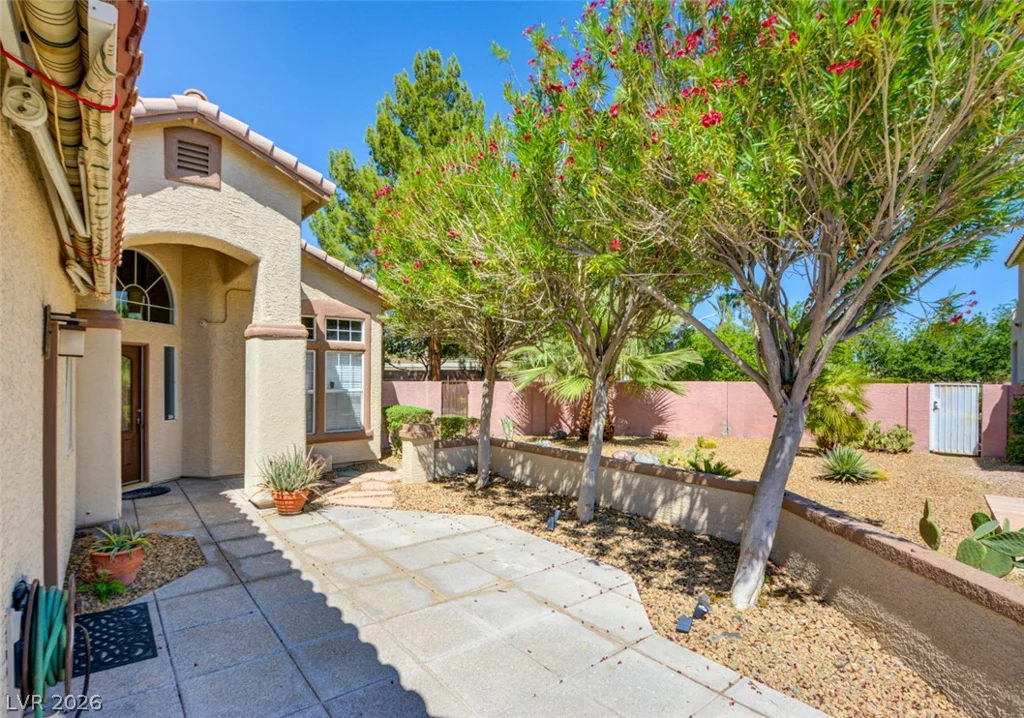 994 Upper Meadows, Henderson, NV 89052