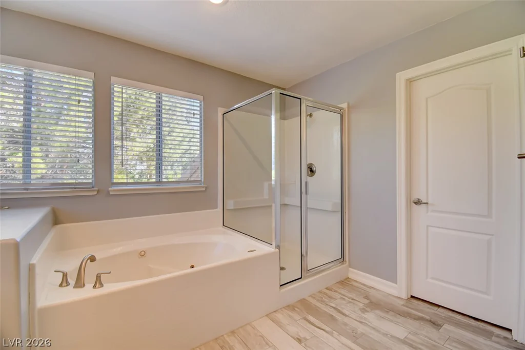 994 Upper Meadows, Henderson, NV 89052