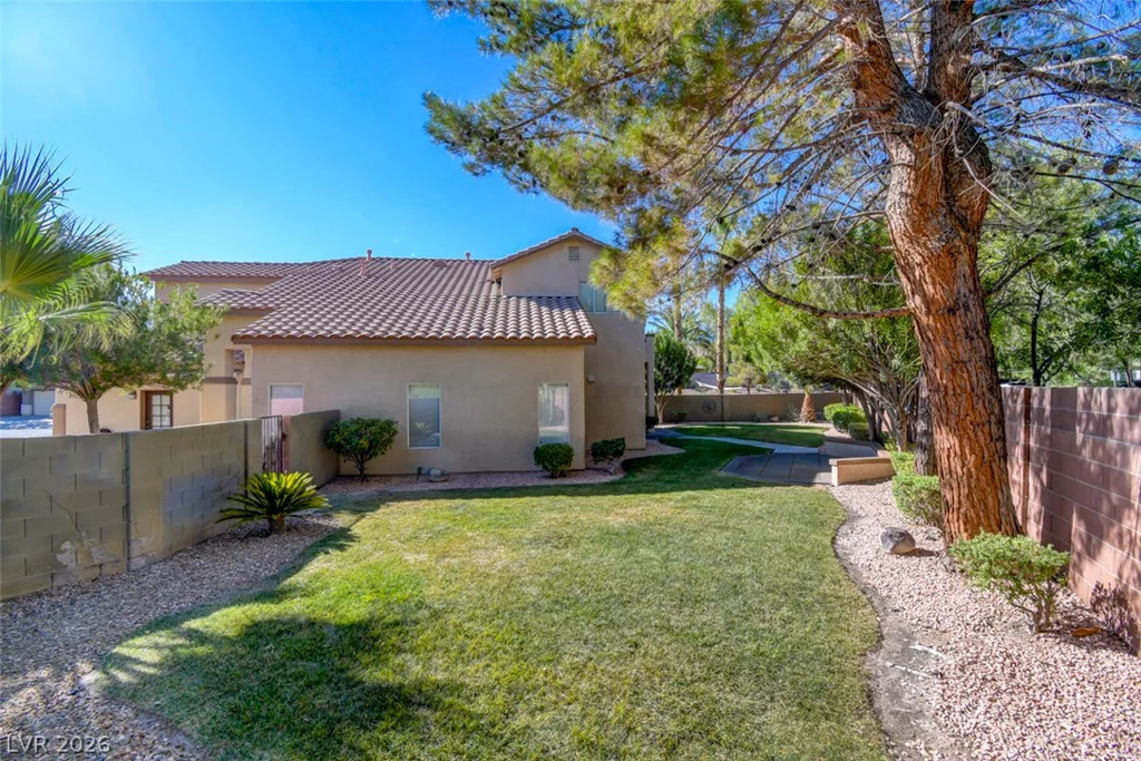 994 Upper Meadows, Henderson, NV 89052