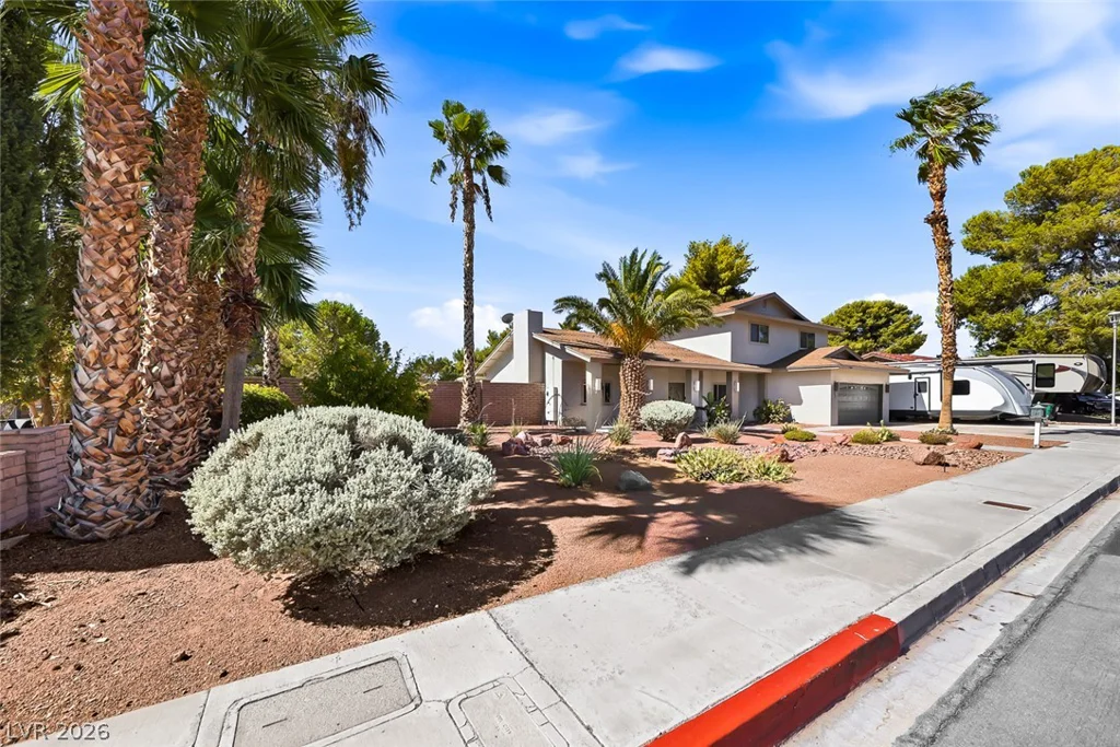 893 Fairway, Boulder City, NV 89005