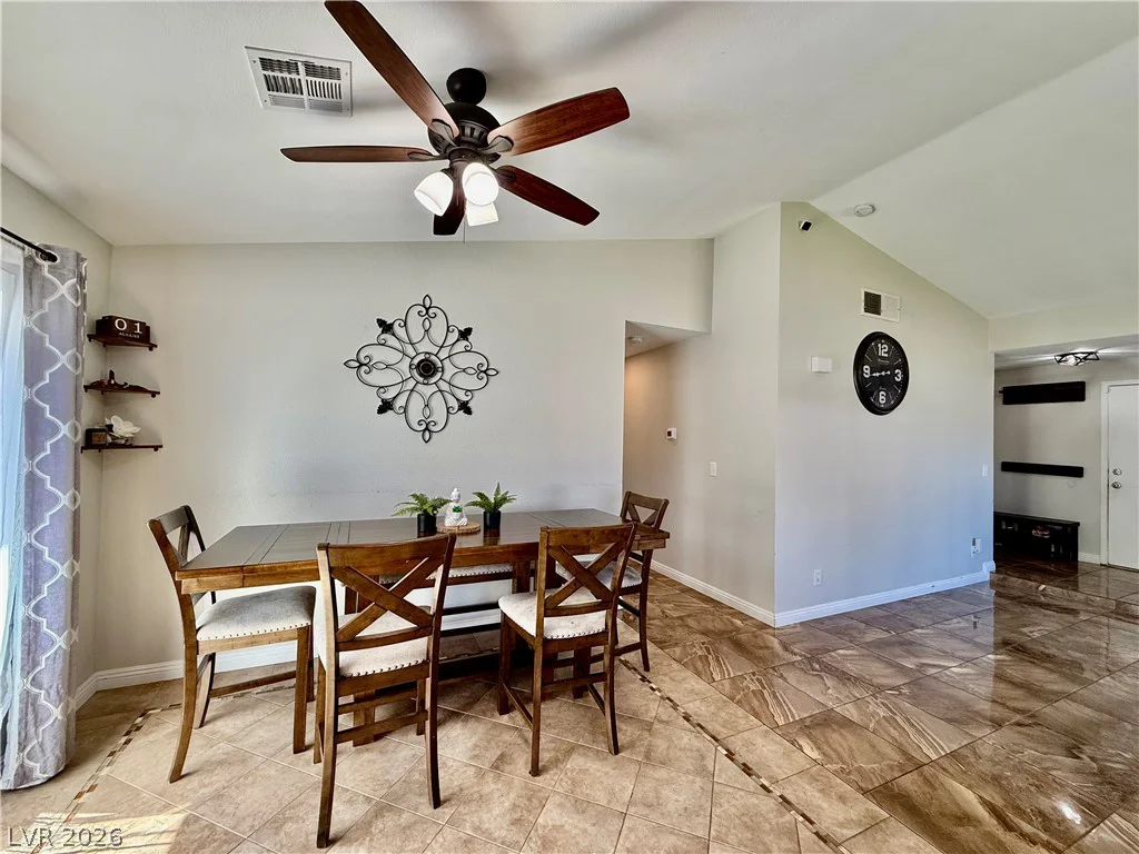 5876 Tippin, Las Vegas, NV 89130