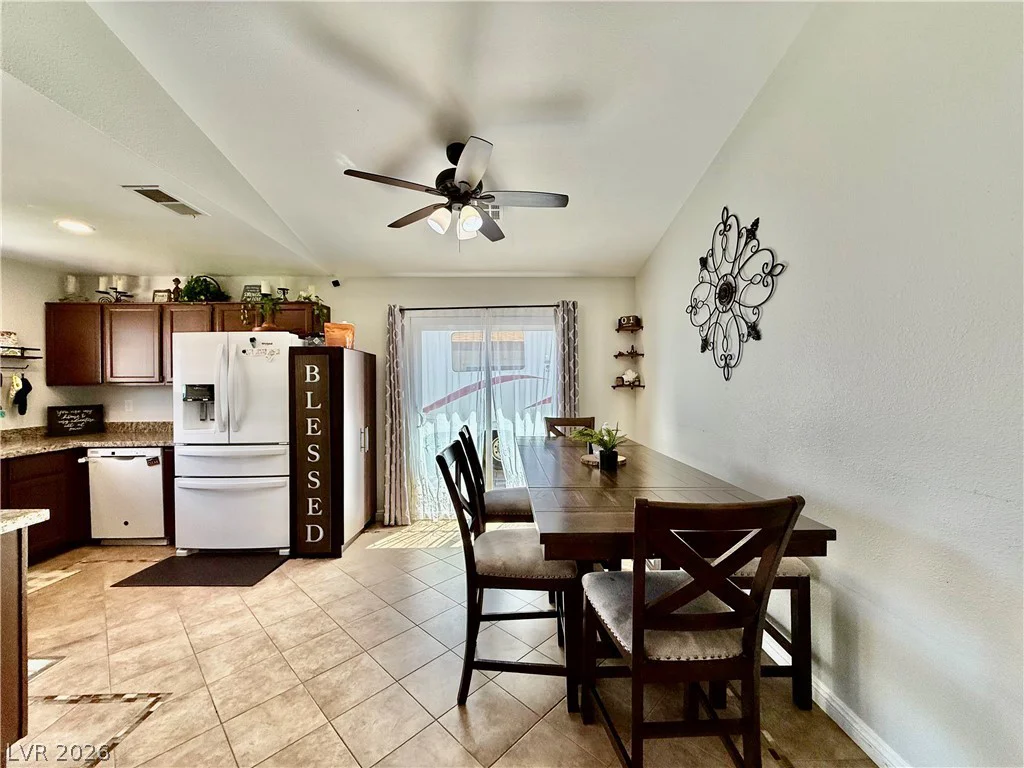 5876 Tippin, Las Vegas, NV 89130