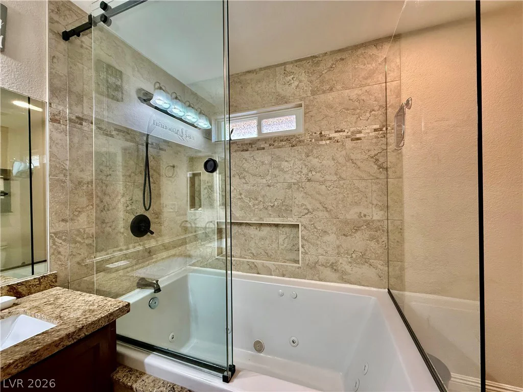 5876 Tippin, Las Vegas, NV 89130