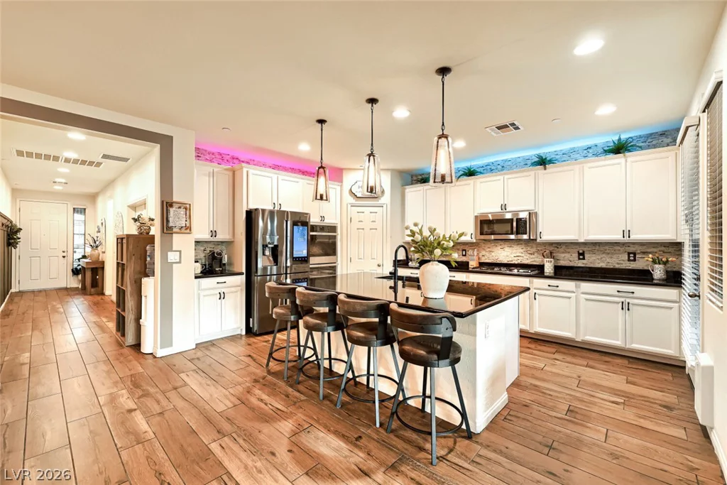 41 Tatahatso Point, Henderson, NV 89011