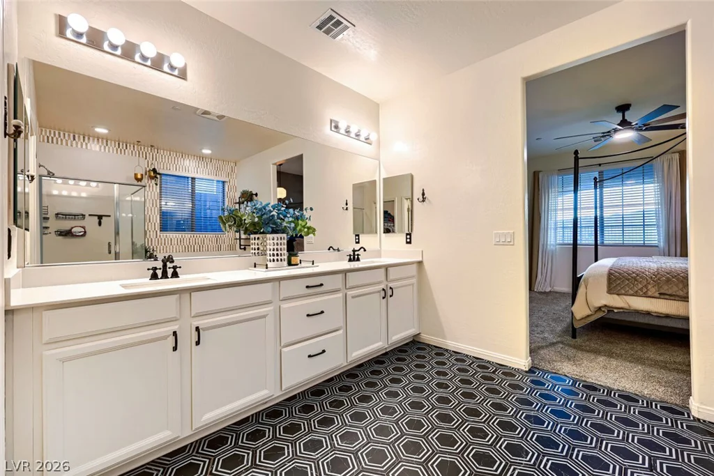41 Tatahatso Point, Henderson, NV 89011