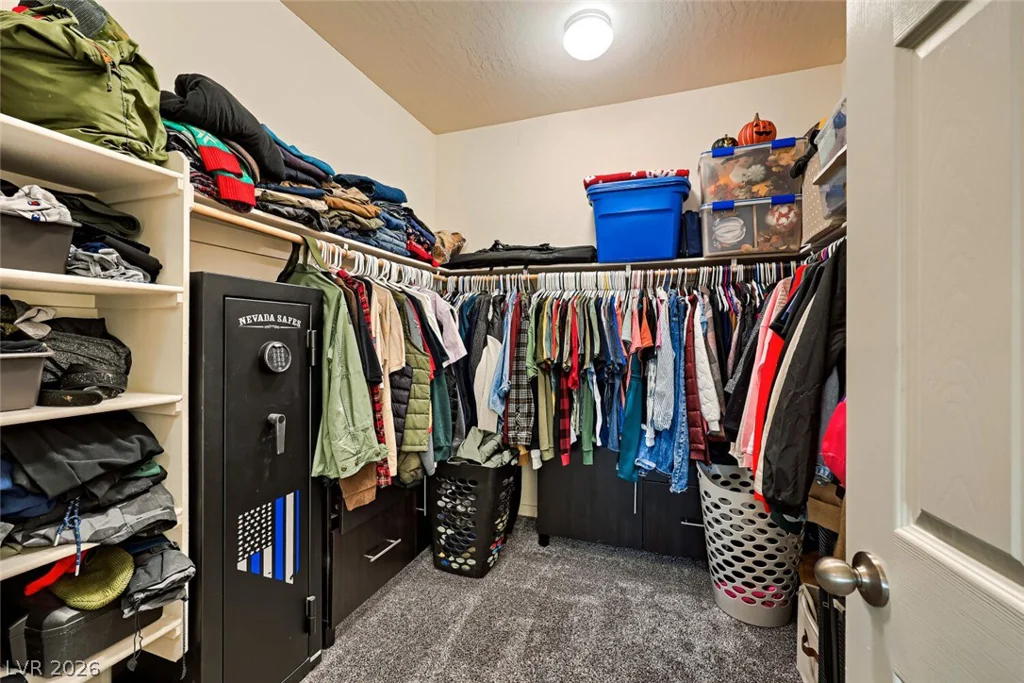 41 Tatahatso Point, Henderson, NV 89011