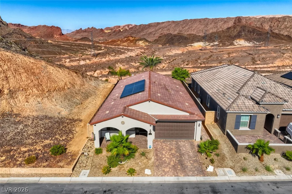 41 Tatahatso Point, Henderson, NV 89011