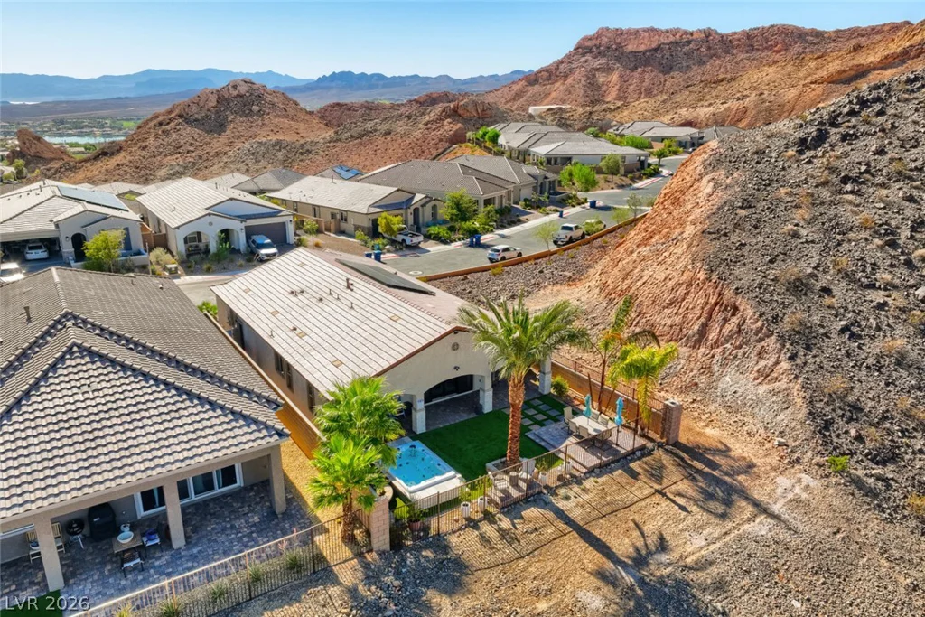 41 Tatahatso Point, Henderson, NV 89011