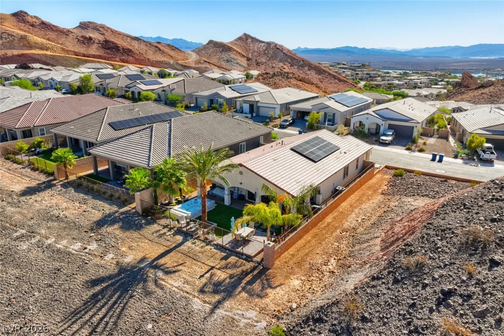 41 Tatahatso Point, Henderson, NV 89011