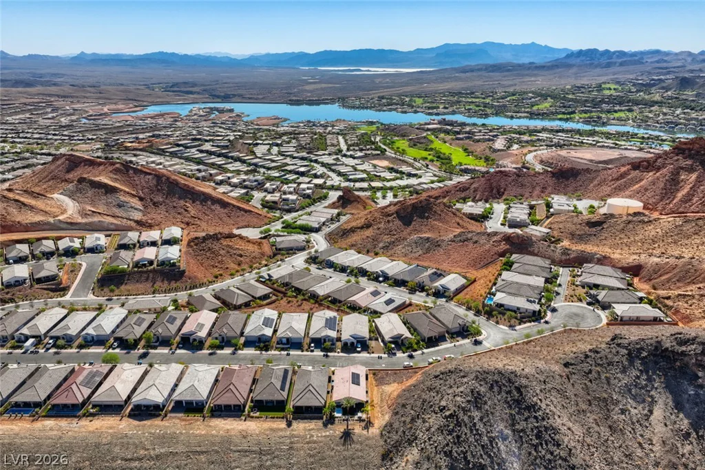41 Tatahatso Point, Henderson, NV 89011