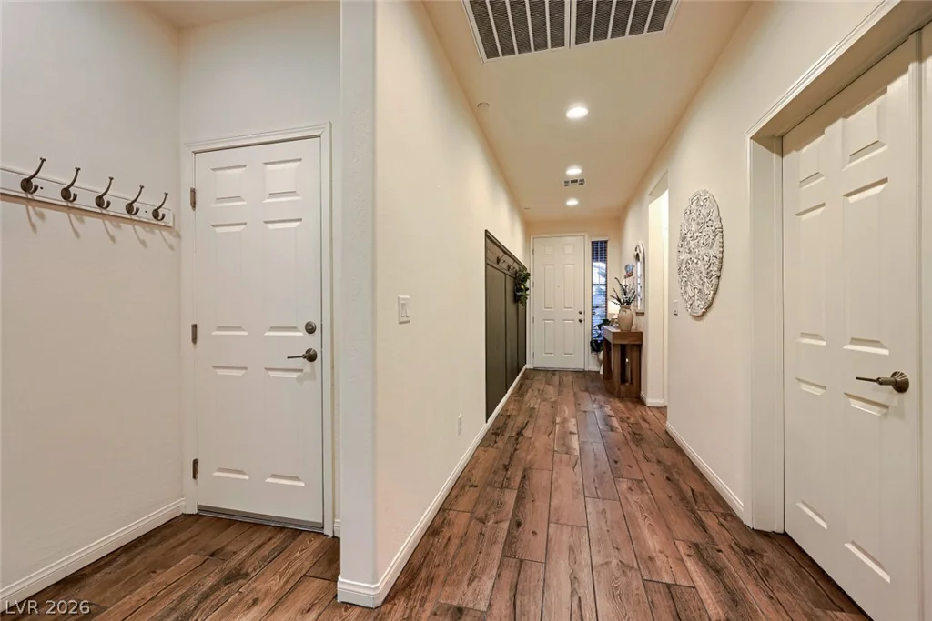 41 Tatahatso Point, Henderson, NV 89011
