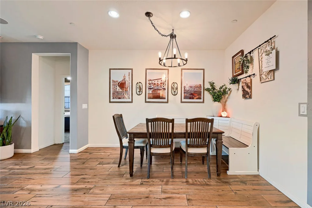 41 Tatahatso Point, Henderson, NV 89011
