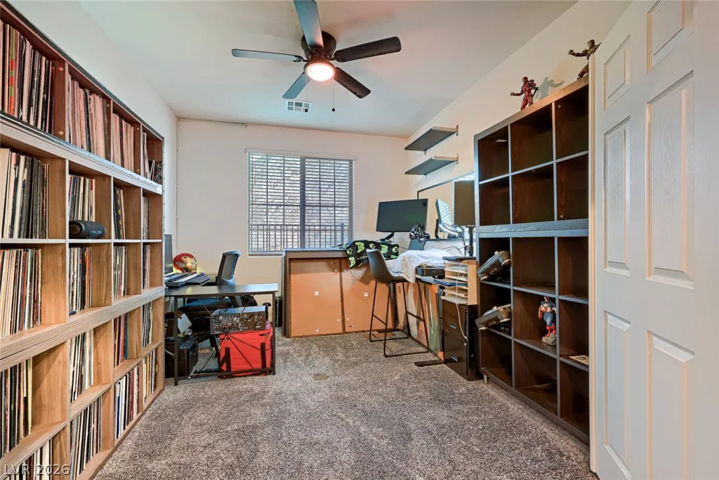 41 Tatahatso Point, Henderson, NV 89011