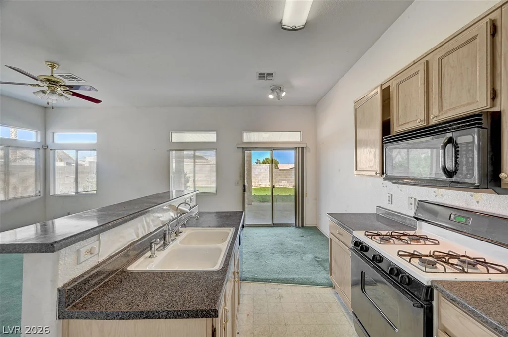 5216 Wild Orchid, North Las Vegas, NV 89031