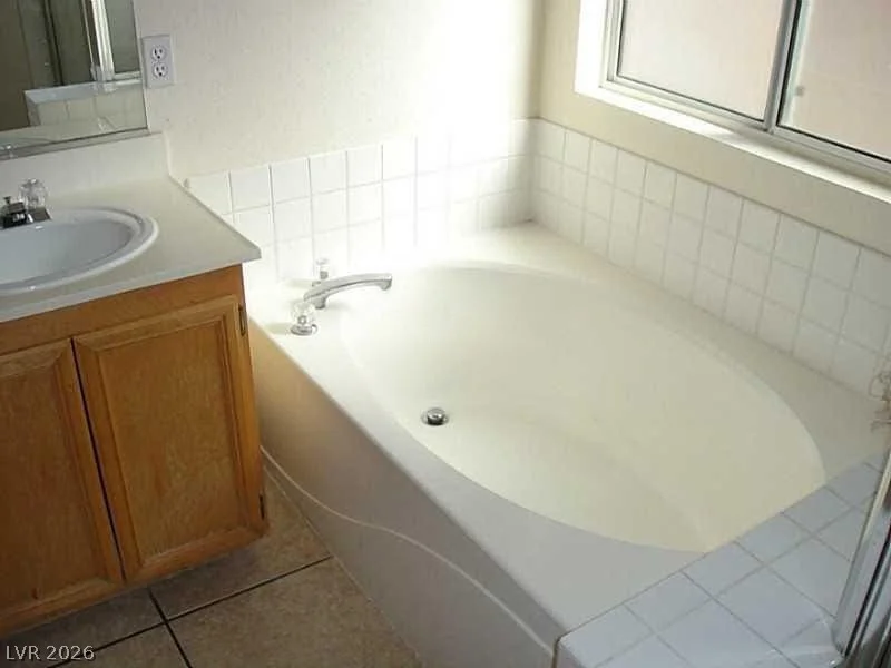 75 Belle Maison, Las Vegas, NV 89123