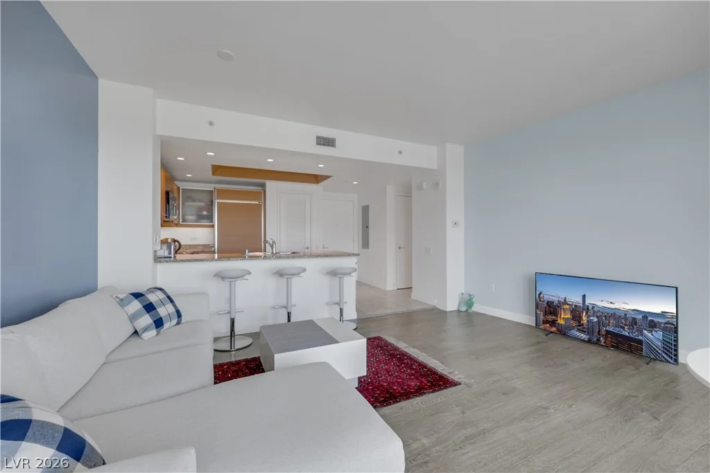 322 Karen, Las Vegas, NV 89109