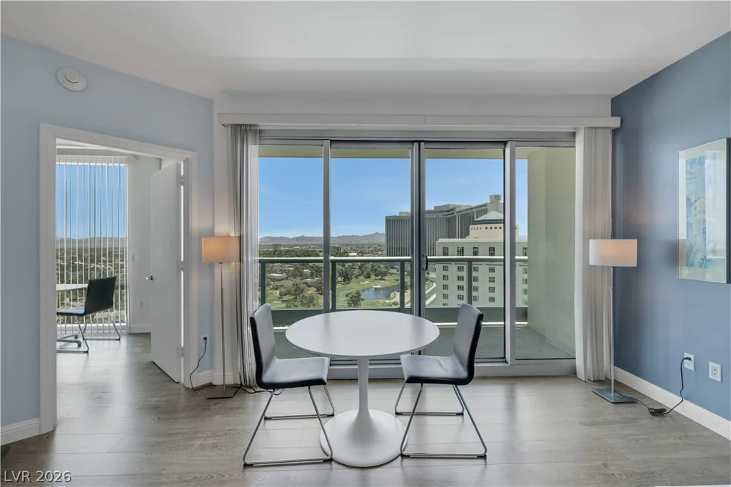 322 Karen, Las Vegas, NV 89109