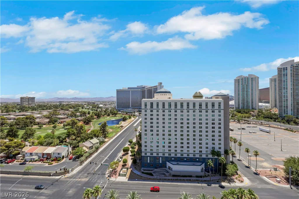 322 Karen, Las Vegas, NV 89109