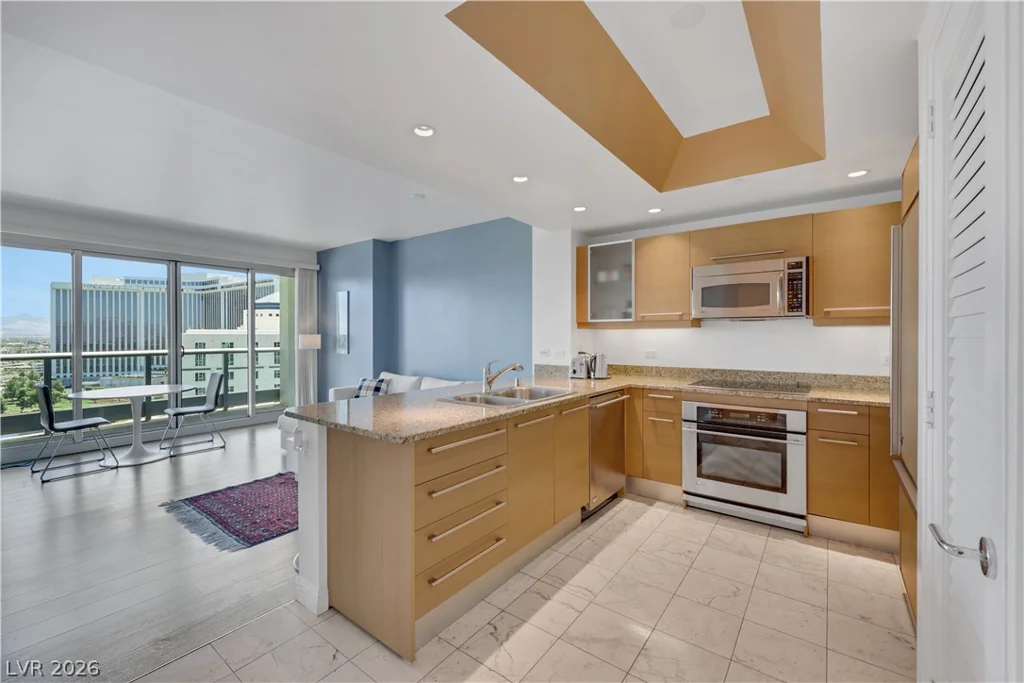 322 Karen, Las Vegas, NV 89109