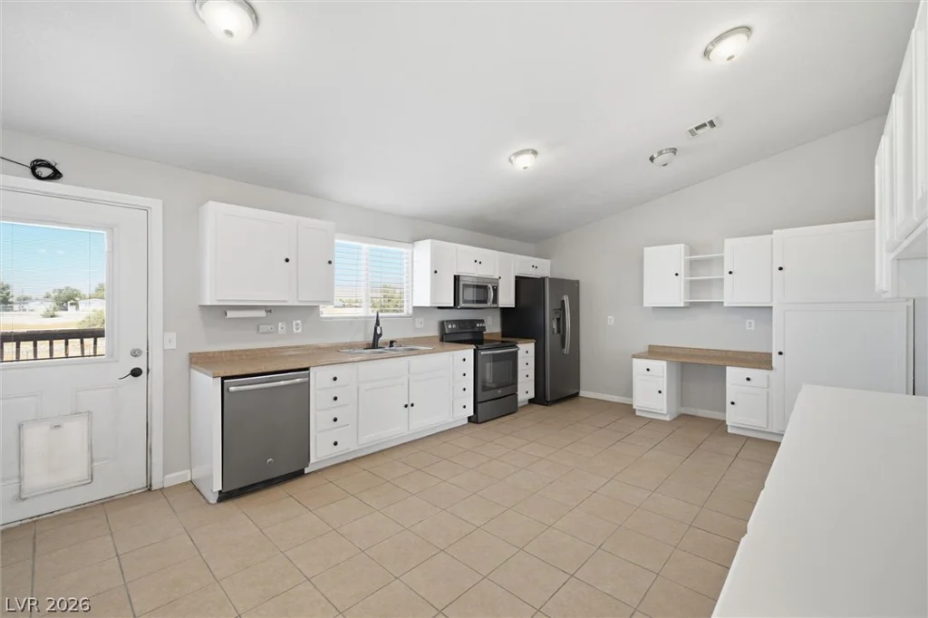200 Eton, Pahrump, NV 89048