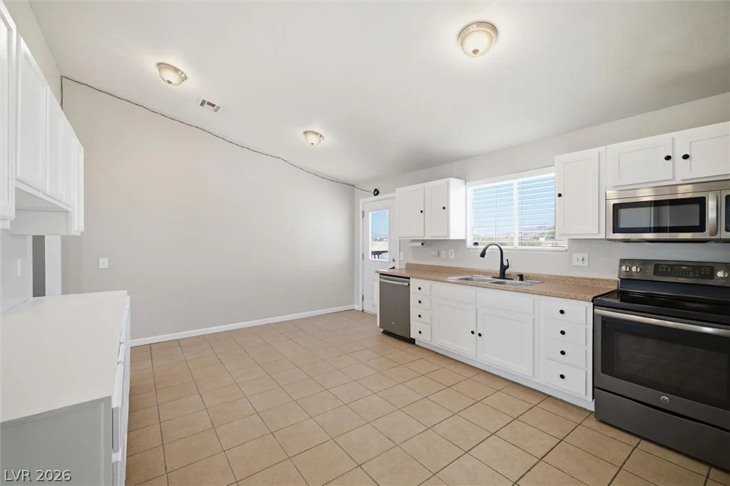 200 Eton, Pahrump, NV 89048