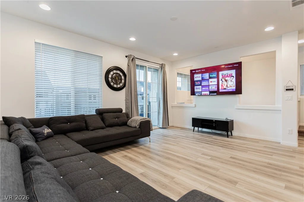 7688 Sandhaven, Las Vegas, NV 89139
