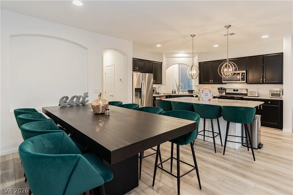 7688 Sandhaven, Las Vegas, NV 89139