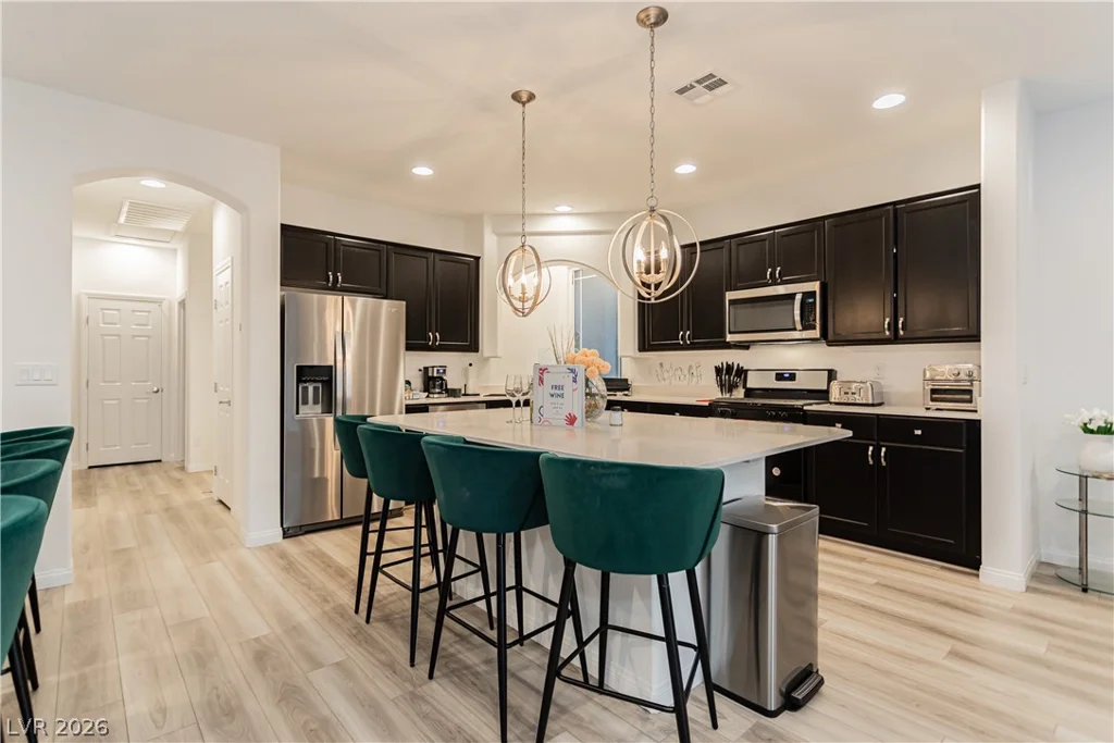 7688 Sandhaven, Las Vegas, NV 89139