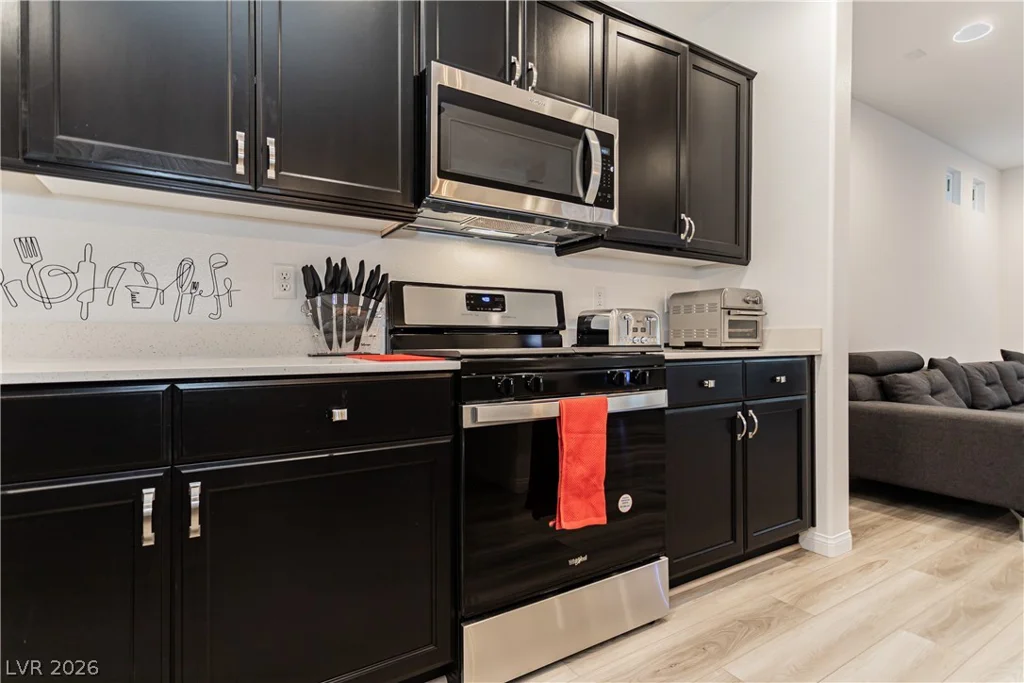 7688 Sandhaven, Las Vegas, NV 89139