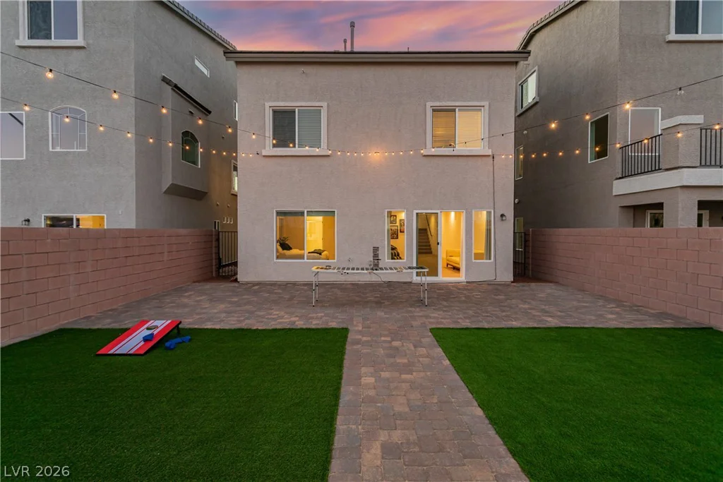 7688 Sandhaven, Las Vegas, NV 89139