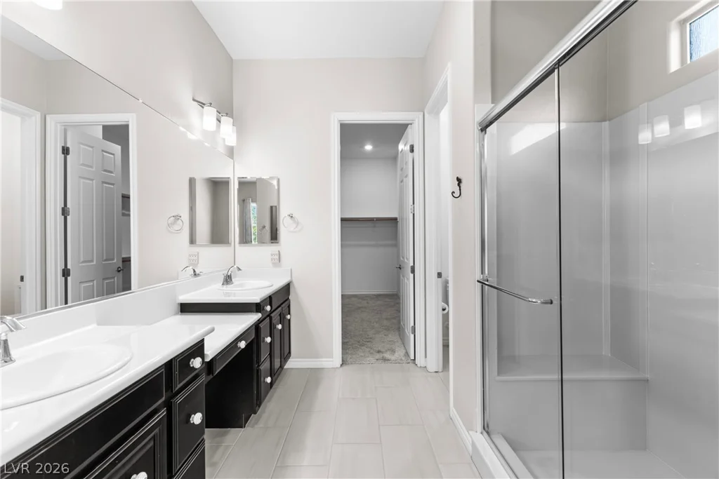 652 Longfeather, Henderson, NV 89011